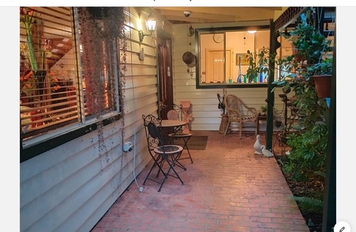 Tawonga South Apartment | Neverinn House