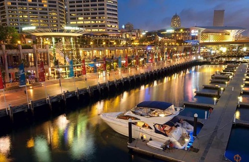 Sydney Central Business District Apartment | NEW! A Bright & Modern Suite Next to Darling Harbour