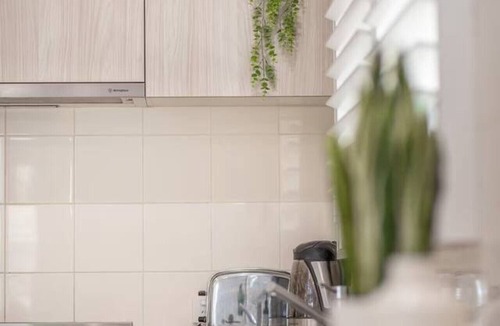 Ocean Grove House | NEW Ocean Retreat - with pizza oven!