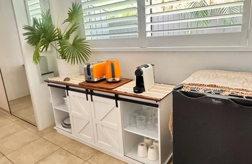 Port Douglas Apartment | New seabrook beach studio by the sea 🏝️