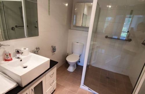 Greenway Apartment | New to VRBO: Ground level 2BR/2BA Apartment w/Courtyard