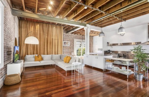 Darlinghurst Apartment | New York-Style Loft in Sydney CBD