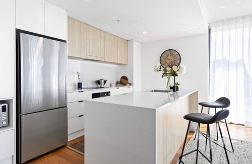 Wickham Apartment | Newcastle Harbour, 2-Apartments 4-Bed 4-Bath 2-Car