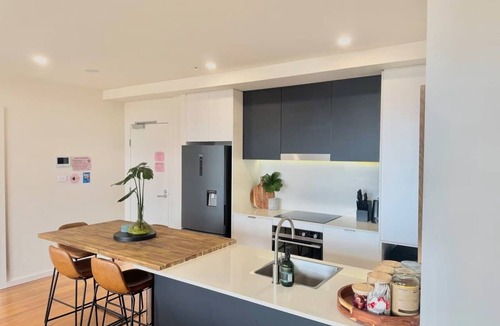 Newcastle West Apartment | Newcastle Harbour Oasis, 2 Bed, 2 Bath, 1 Carspace