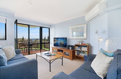 Newcastle East Apartment | Newcastle Short Stay Apartments - Flagstaff Apartments