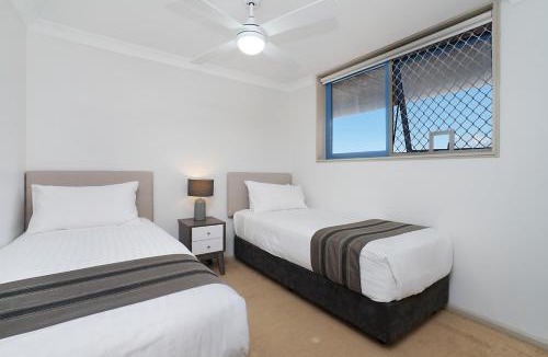 Newcastle East Apartment | Newcastle Short Stay Accommodation - Sandbar Newcastle Beach