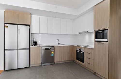 Cannington Apartment | Newly Built 3 Bed Apartment with Onsite Parking