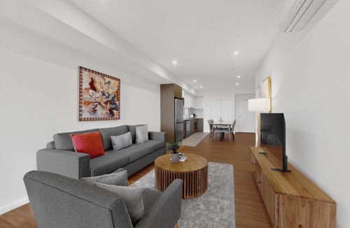 Cannington Apartment | Newly Built Apartment with Private Parking