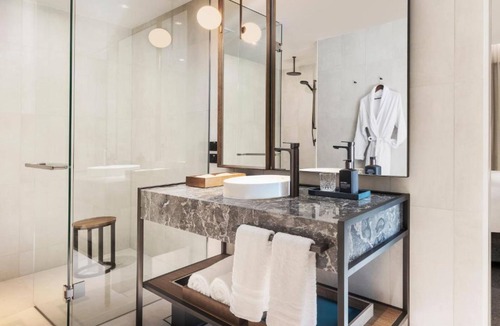 Melbourne Central Business District Hotel | Next Hotel Melbourne, Curio Collection by Hilton