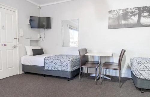 Hay Hotel | Nicholas Royal Motel - Hay CBD