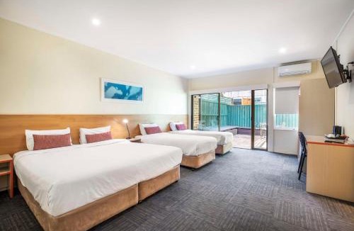 Condell Park Hotel | Nightcap at High Flyer Hotel