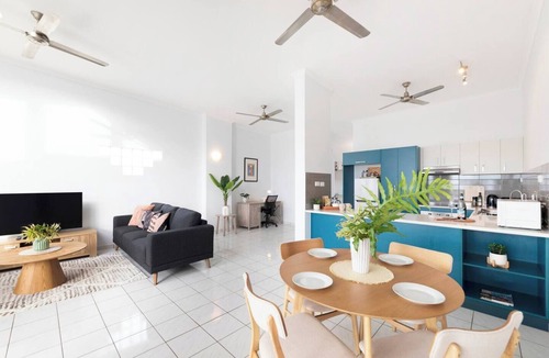 Nightcliff Apartment | Nightcliff Oceanview Top floor Retreat