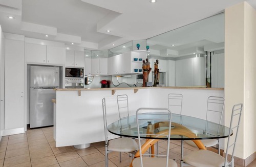 Noosa Heads Apartment | Noosa Views 3 Noosa Drive 33