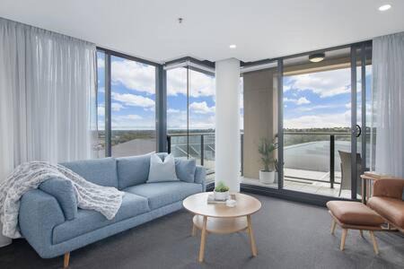 Adelaide Central Business District Apartment | North Horizon City View Apartment