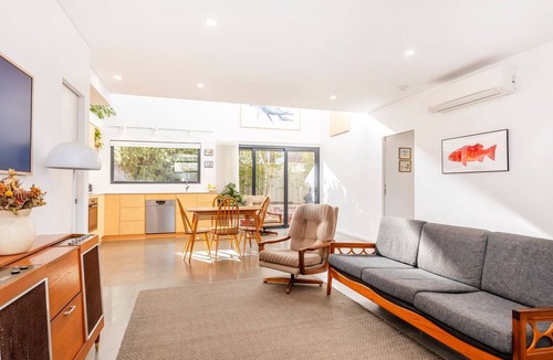 North Perth Apartment | North Perth Lanehouse