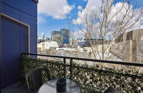 Northbridge Apartment | Northbridge Luxe Retreat