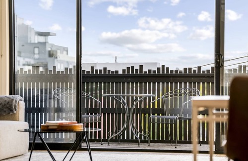 Northcote House | Northcote 3-Bed Townhouse Near Cafés & Shops