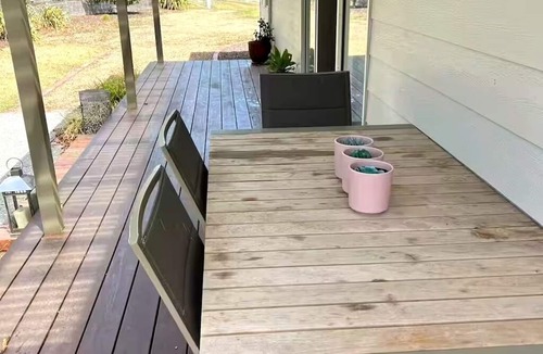 Chirnside Park Cottage | Oak Hill Cottage Peaceful Escape with Stunning Views