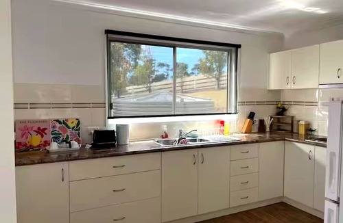 Chirnside Park House | Oak Hill Estate - Main House plus Cottage