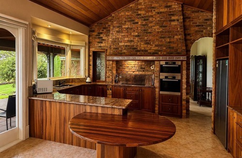 Chirnside Park House | Oak Hill Grand Country Escape with Sunset Views