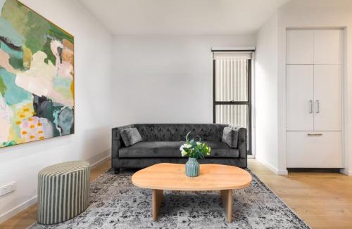 Williamstown House | Oak & Ivy on Windsor