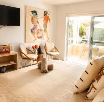 Salamander Bay Apartment | Oaks Pacific Blue Resort - Sea Salt Studio