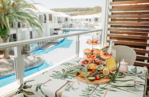 Salamander Bay Apartment | Oaks Port Stephens Pacific Blue Resort Sea Salt Studio