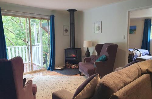 Narbethong House | Oaktree Guest House