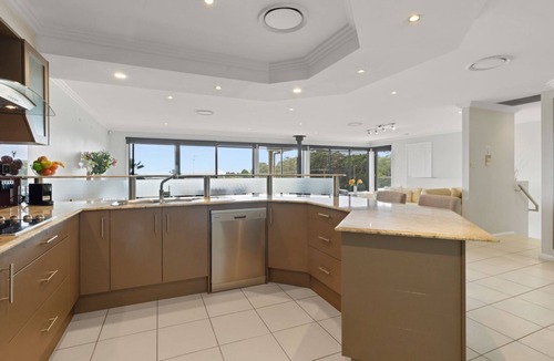 Salamander Bay House | Oasis at Salamander Bay, 10 Raymond Ave - Boat Parking, WiFi, Air Con, Water Views