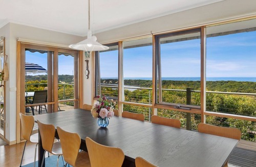 Fairhaven House | Ocean Breeze Fairhaven