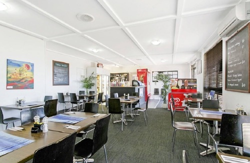Hayborough Hotel | Ocean Crest Motel