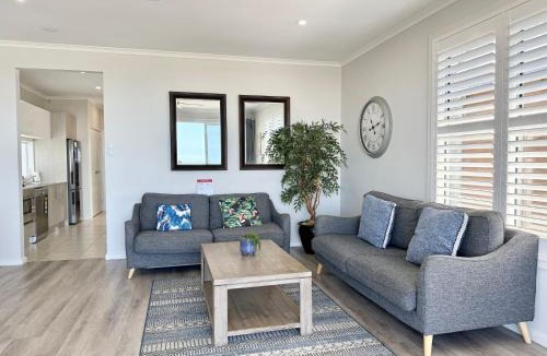 Caves Beach Villa | Ocean Mist at Caves Beach Villas