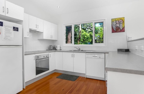 Hawks Nest House | Ocean Nest - Pet Friendly