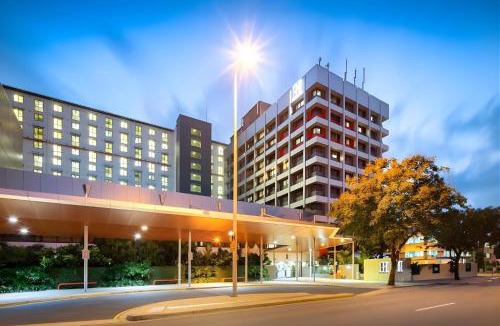 Darwin City Centre Apartment | Ocean Outlook - Hip City Pad