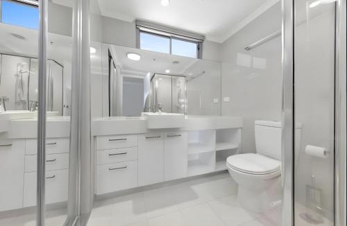 Darwin City Centre Apartment | Ocean Outlook - Hip City Pad