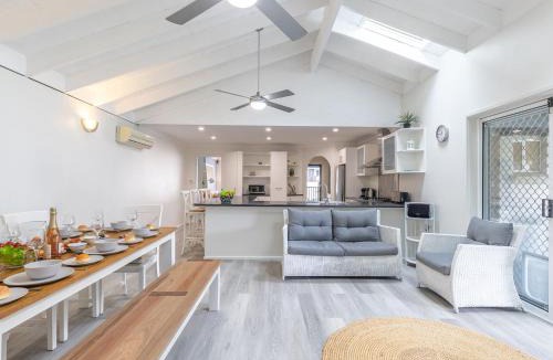 Anna Bay House | Ocean Palms 11 Prentice Place with a private pool