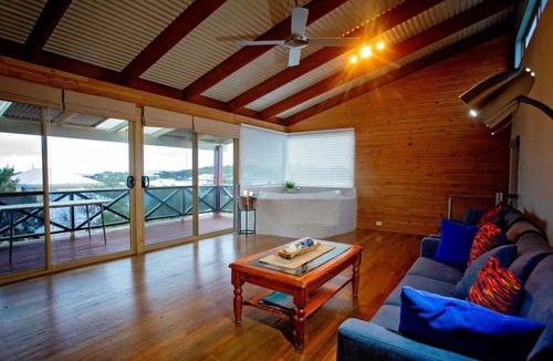 Hopetoun House | Ocean View Retreat - Discounted Long Stays!