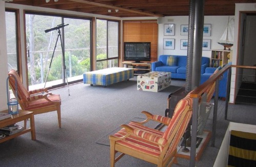 Separation Creek House | Ocean View with Views Galore - BYO Linen