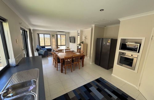 Wannanup House | Ocean Whisper