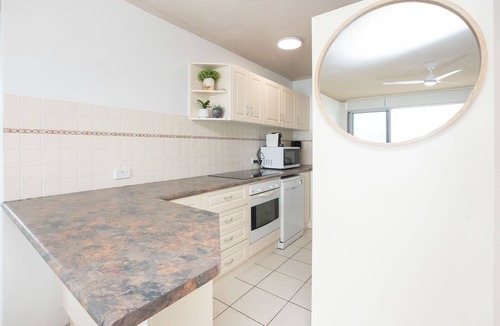 Forster Apartment | Oceanic 7 - Opposite from main beach
