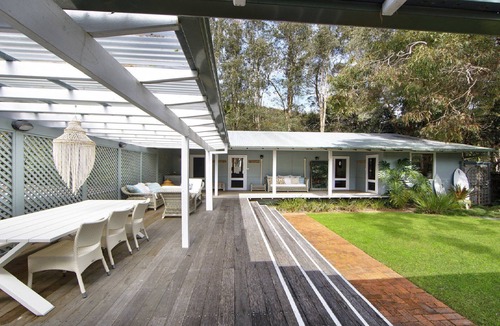 Pearl Beach House | Oceanic Coastal Lodge by HolidayCo.