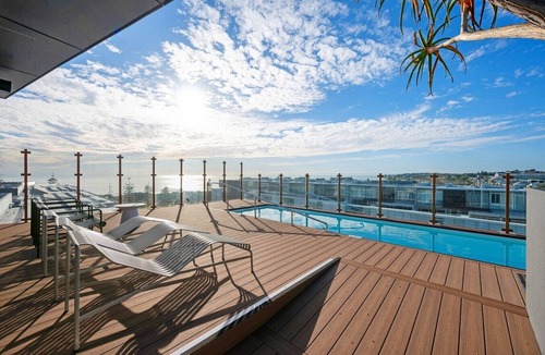 North Fremantle Apartment | Oceanique Penthouse in Leighton Beach