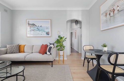 North Bondi Apartment | Oceans Embrace A Locals Haven at Bondi Beach