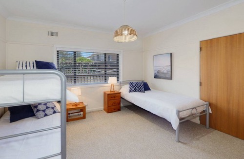 Avoca Beach Apartment | Oceanside