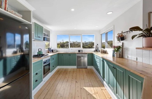 Ocean Grove House | Oceanside Haven: Fire, lake views and pet friendly