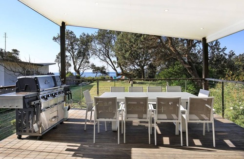 Culburra Beach House | Oceanside - Pet Friendly Absolute Beachfront