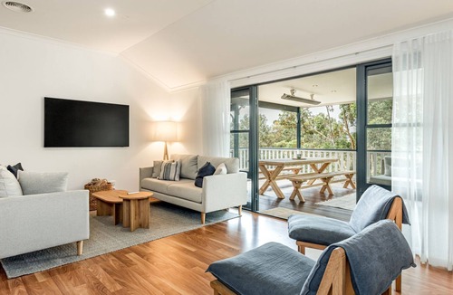Ocean Beach House | Oceanview Luxury Retreat Amongst the Trees in Denmark