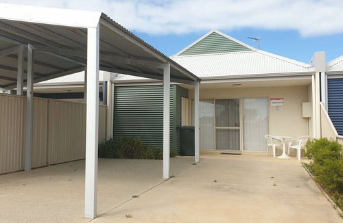 Jurien Bay Villa | Oh Bouy, Unit 62 Seafront Estate
