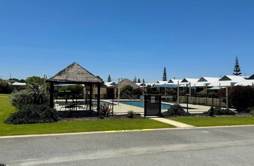 Jurien Bay Villa | Oh Bouy, Unit 62 Seafront Estate