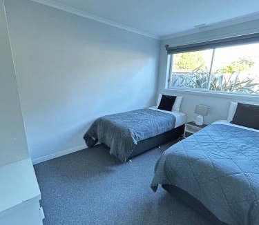 Bridport Apartment | Old Pier Apartments